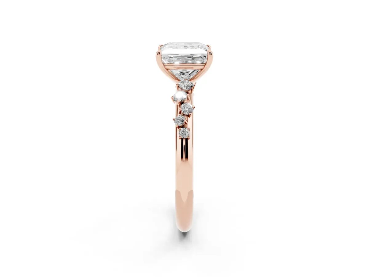 Princess Cut Diamond Cluster Prong-Set Solitaire Ring Rose gold
