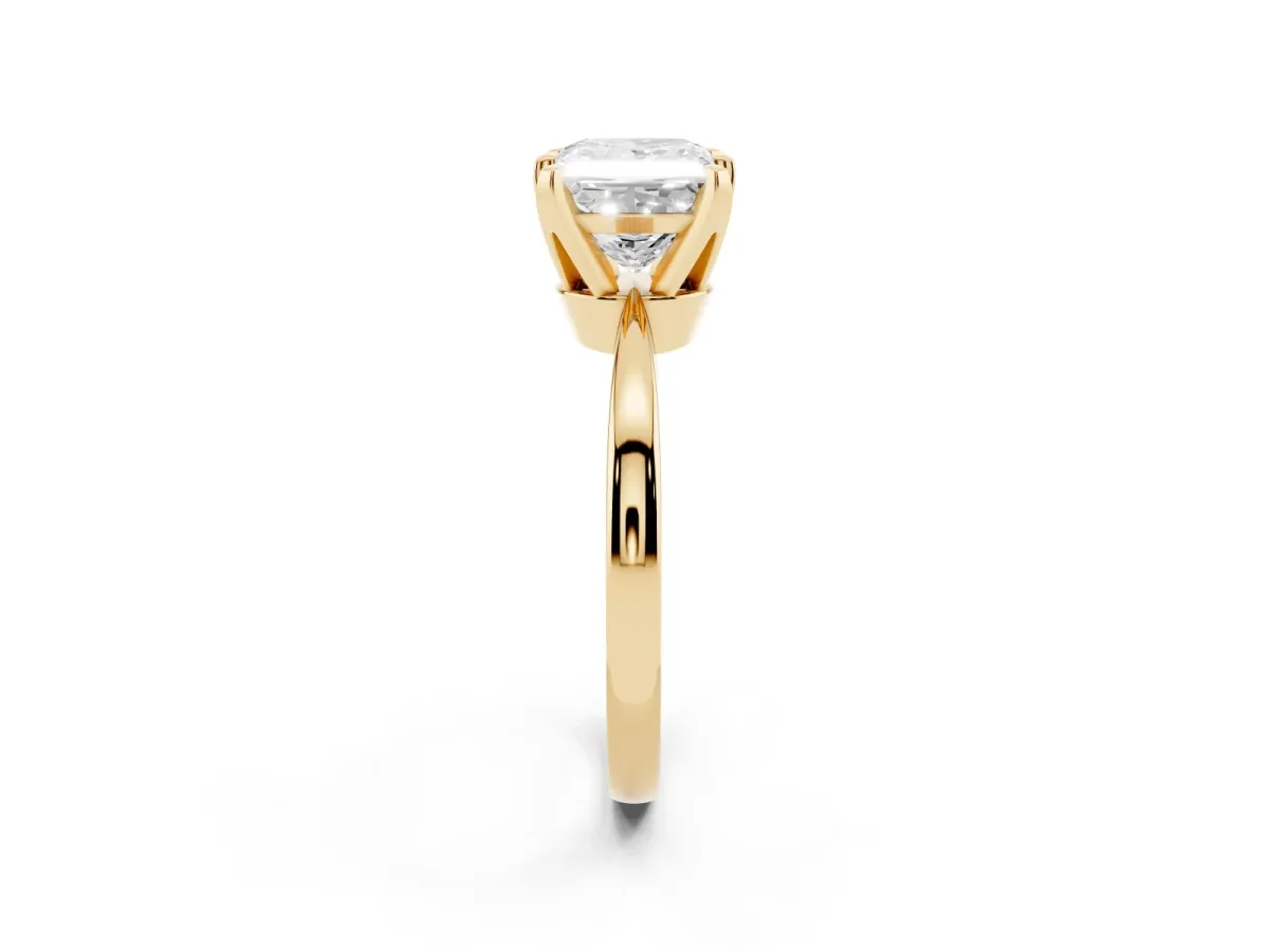 Princess Cut Solitaire Engagement Ring with Six-Prong Setting and Tapered Band Yellow gold