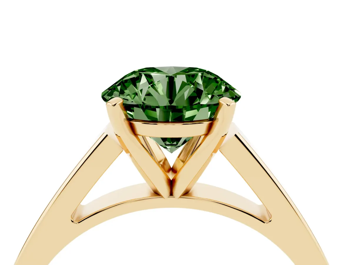 Fancy Green Round Cut Solitaire Engagement Ring with Four-Prong Setting and Tapered Band Yellow gold