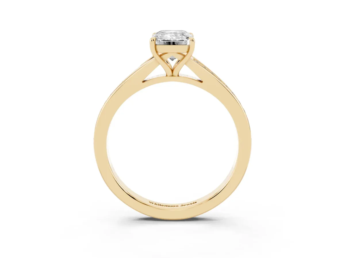 Emerald Cut Diamond Solitaire Ring with Pavé Band and Prong Setting Yellow gold