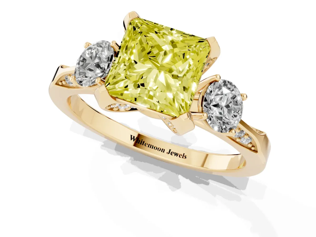 Fancy Yellow Princess Cut Brilliant Three-Stone Diamond Ring with Pavé Band and Four-Prong Setting Yellow gold