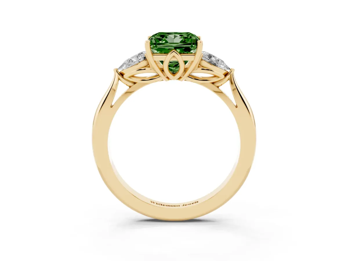 Fancy Green Princess Cut Diamond Three-Stone Ring with Pear Side Stones and Prong Setting Yellow gold