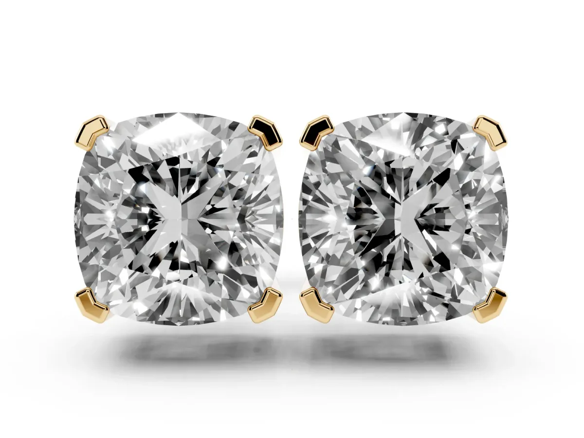 Cushion Cut Diamond Stud Earrings Yellow gold