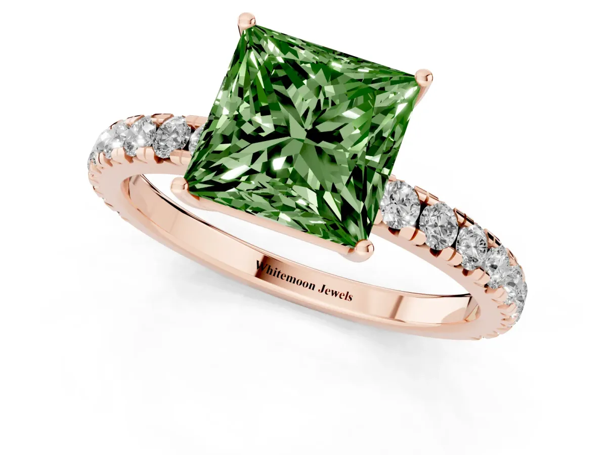 Fancy Green Princess Cut Diamond Pavé Solitaire Engagement Ring with Four-Prong Setting Rose gold
