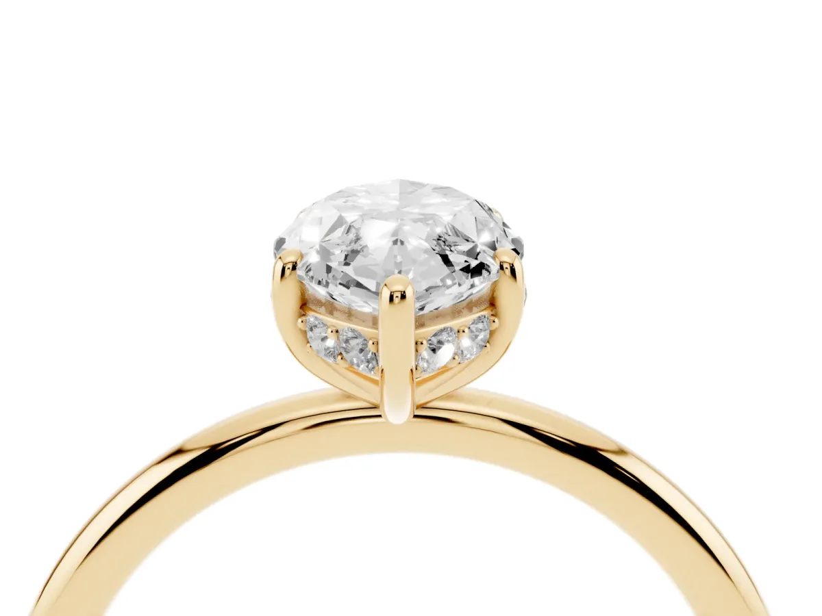 Marquise Cut Solitaire Diamond Ring with a Classic Band and Four-Prong Setting Yellow gold