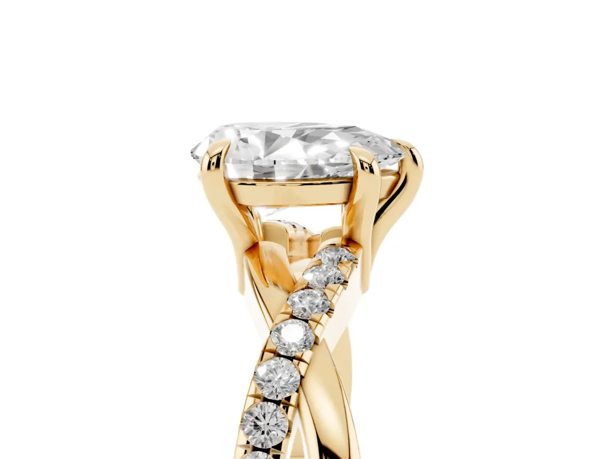 Pear Cut Cut Diamond Twist Band Solitaire with Prong Setting Yellow gold