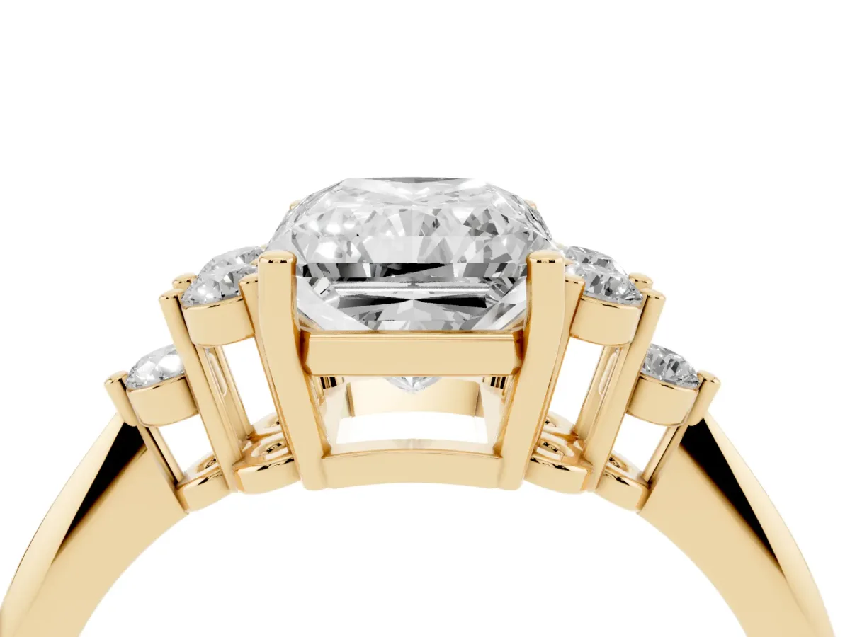 Radiant Cut Cut Diamond Cluster Ring with Solitaire Band and Four-Prong Setting Yellow gold