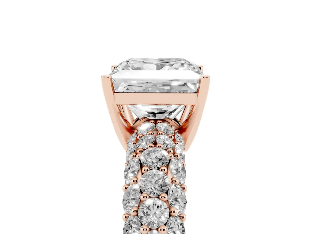 Princess Cut Diamond Pavé Band Solitaire Ring with Four-Prong Setting Rose gold
