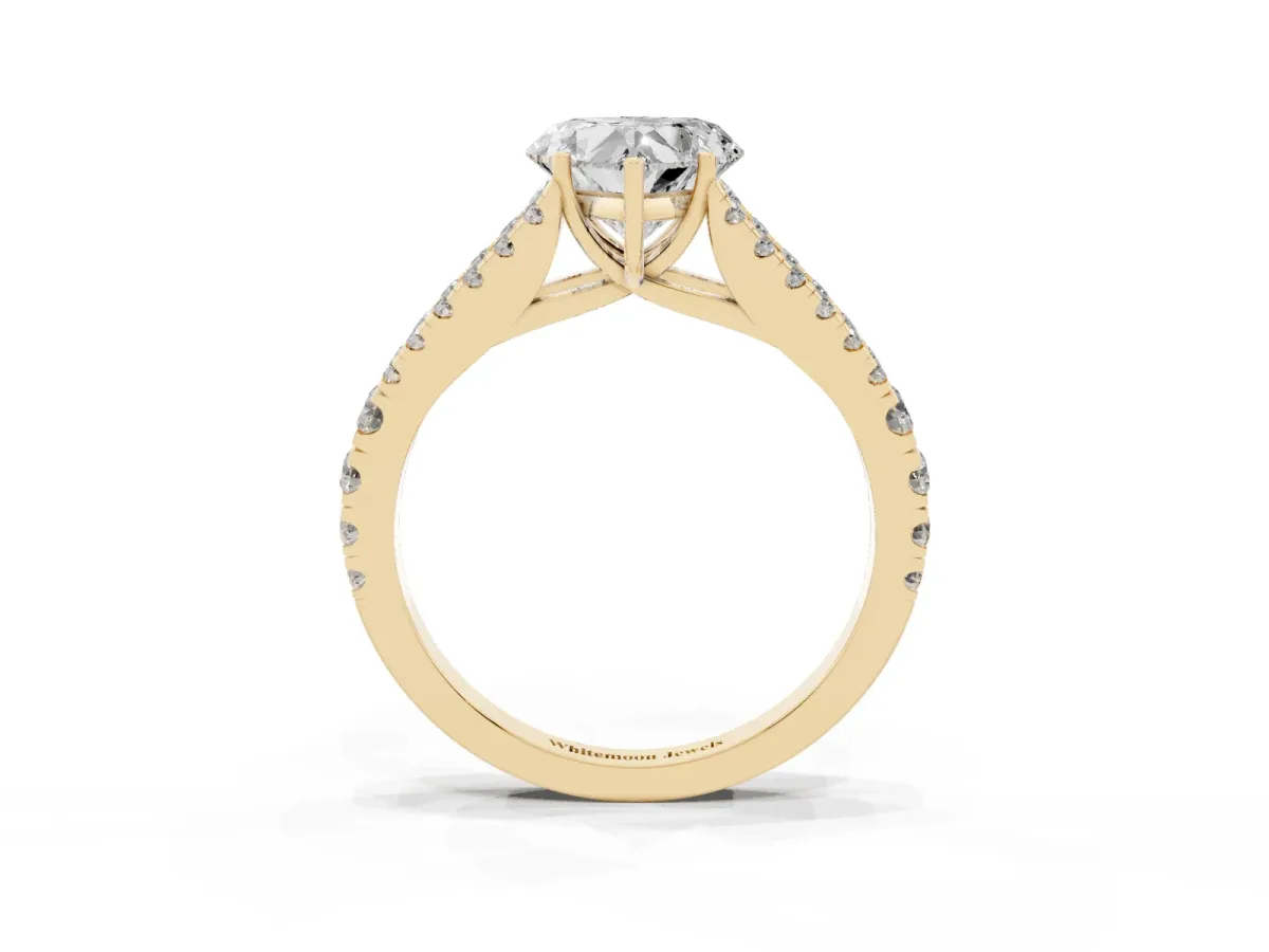 Heart Cut Diamond Split Shank Engagement Ring with Round Pavé and Prong Setting Yellow gold