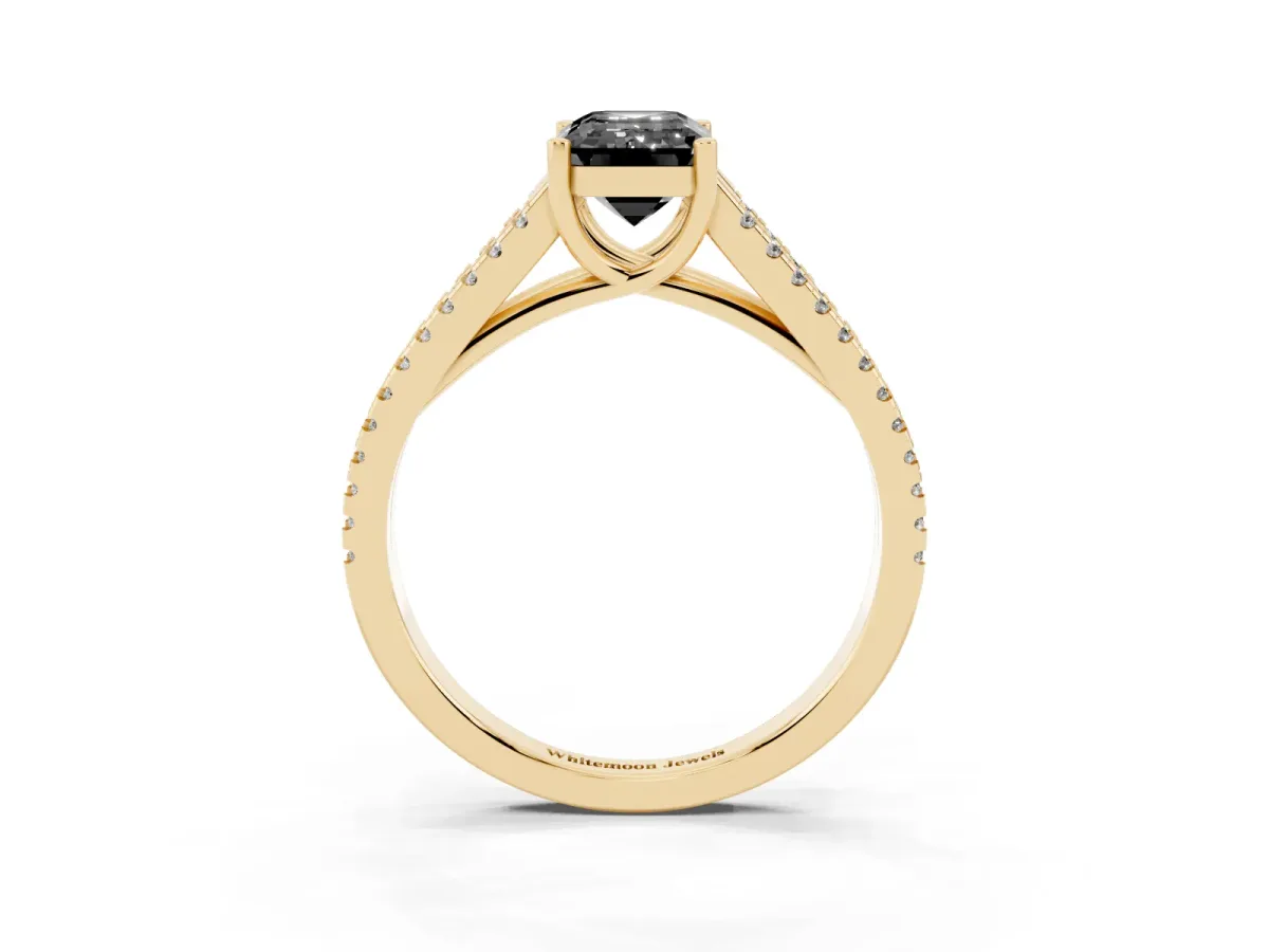 Fancy Black Emerald Cut Diamond Solitaire Engagement Ring with Split Shank Pavé Band Yellow gold