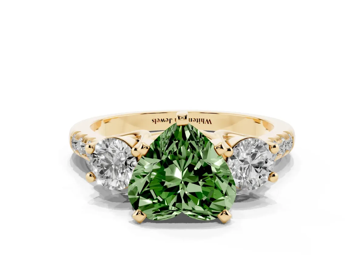 Fancy Green Three-Stone Heart Cut Diamond Pavé Band with Four-Prong Setting Yellow gold