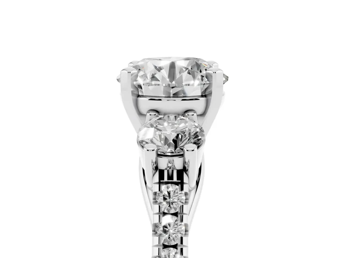 Three-Stone Round Cut Diamond Pavé Band with Four-Prong Setting White gold