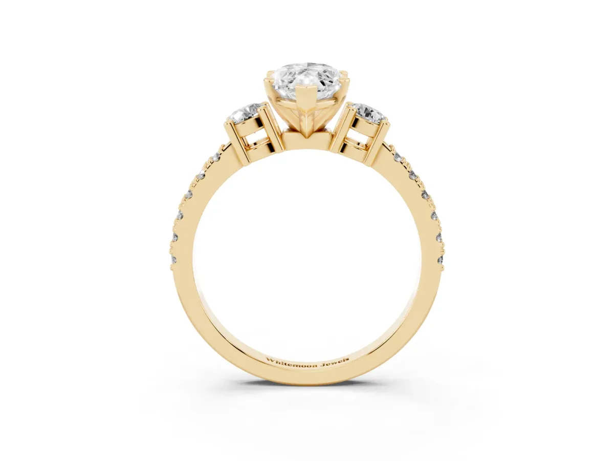 Marquise Cut Three-Stone Diamond Pavé Band with Prong Setting Yellow gold