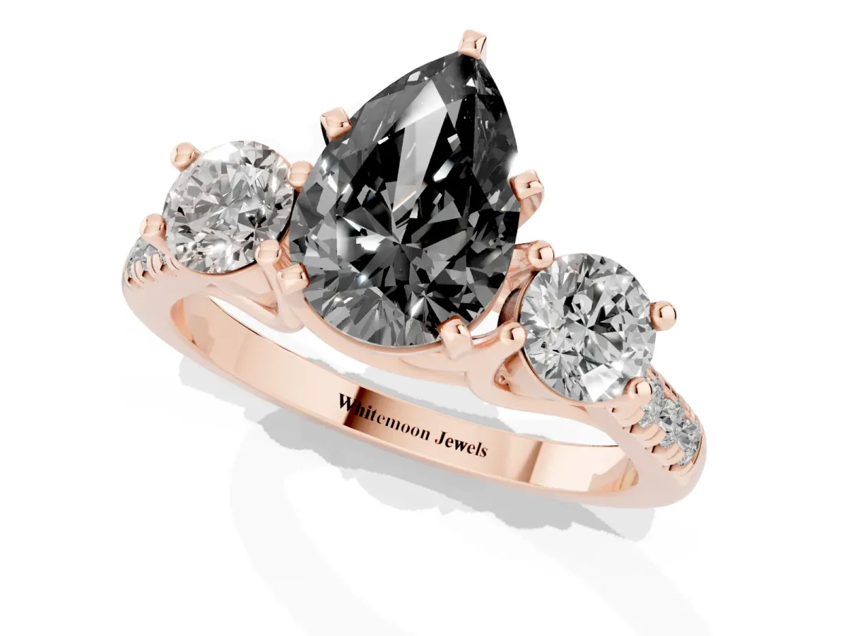 Fancy Black Three-Stone Pear Cut Diamond Pavé Band with Four-Prong Setting Rose gold