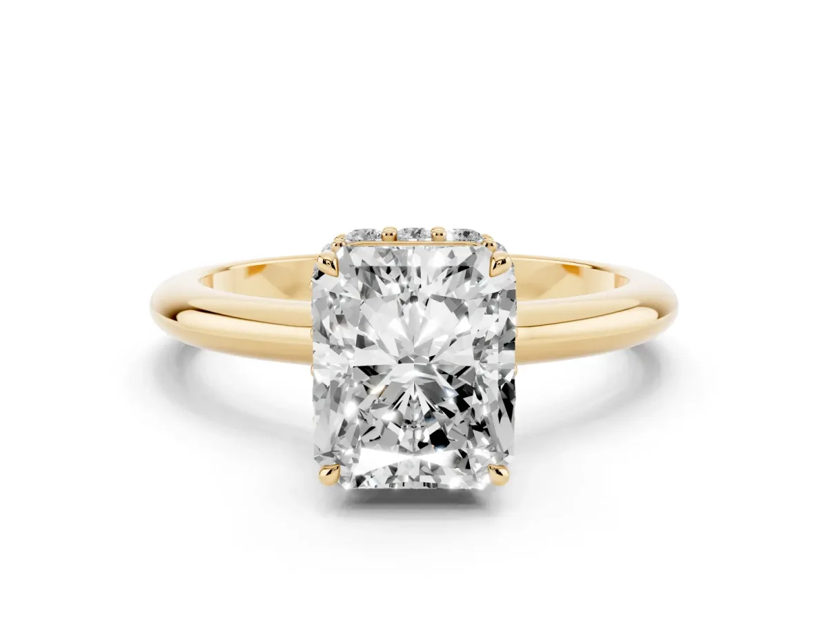 Radiant Cut Brilliant Solitaire Engagement Ring with Six-Prong Setting and Classic Band Yellow gold