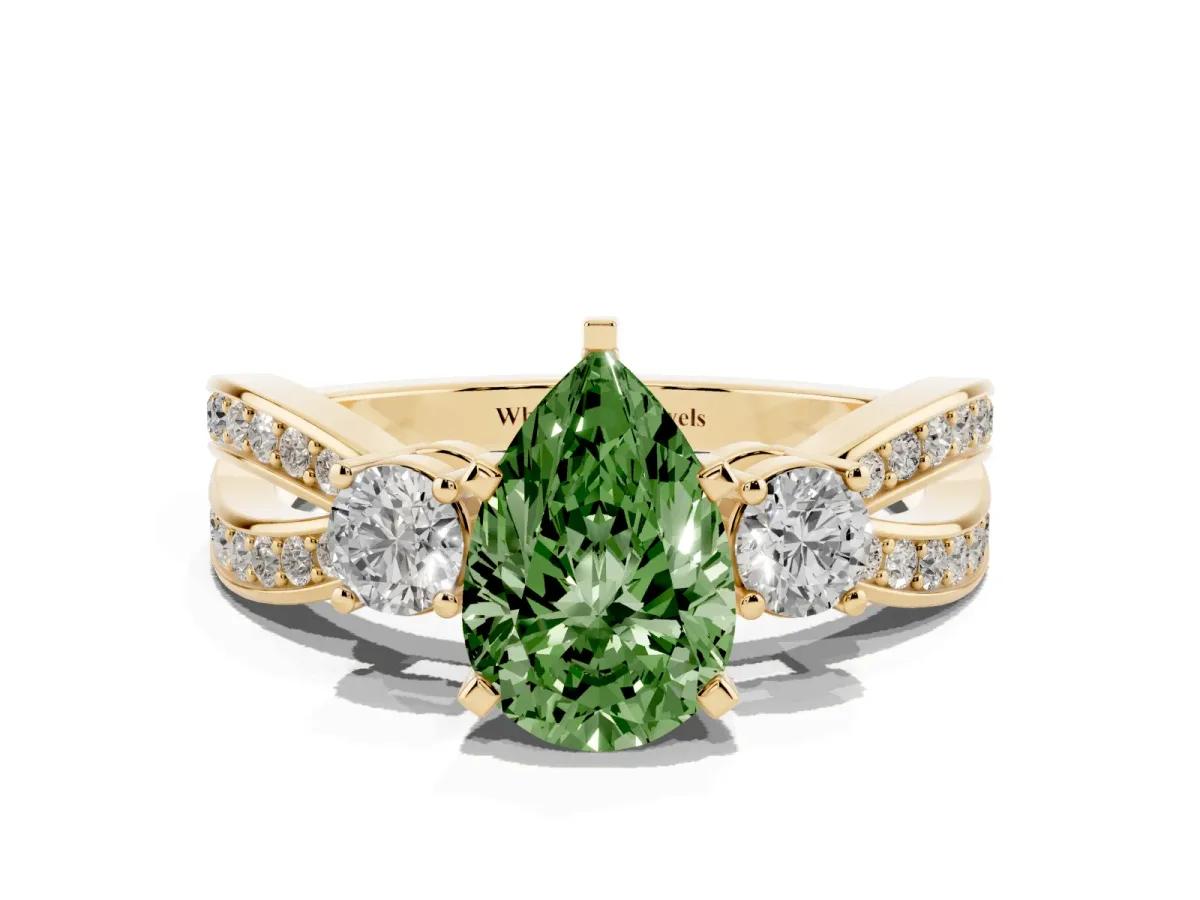 Fancy Green Three-Stone Pear Cut Cut Diamond Twist Band with Prong Setting Yellow gold