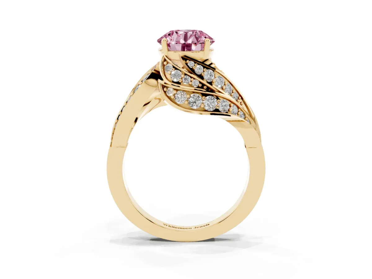 Fancy Pink Round Cut Diamond Solitaire Ring with Prong Setting and Twisted Pavé Band Yellow gold