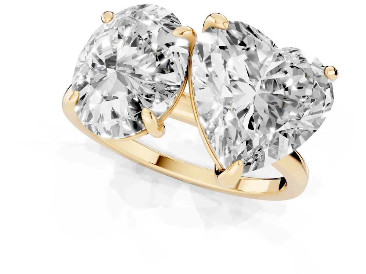 Oval and Heart Toi Moi Ring with Prong Setting and Plain Band Yellow gold