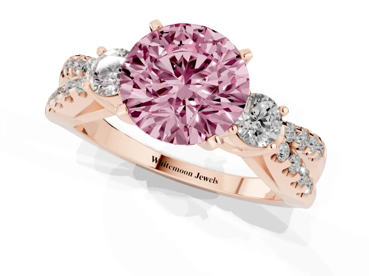 Fancy Pink Round Cut Diamond Three-Stone Ring with Pavé Split Shank and Four-Prong Setting Rose gold