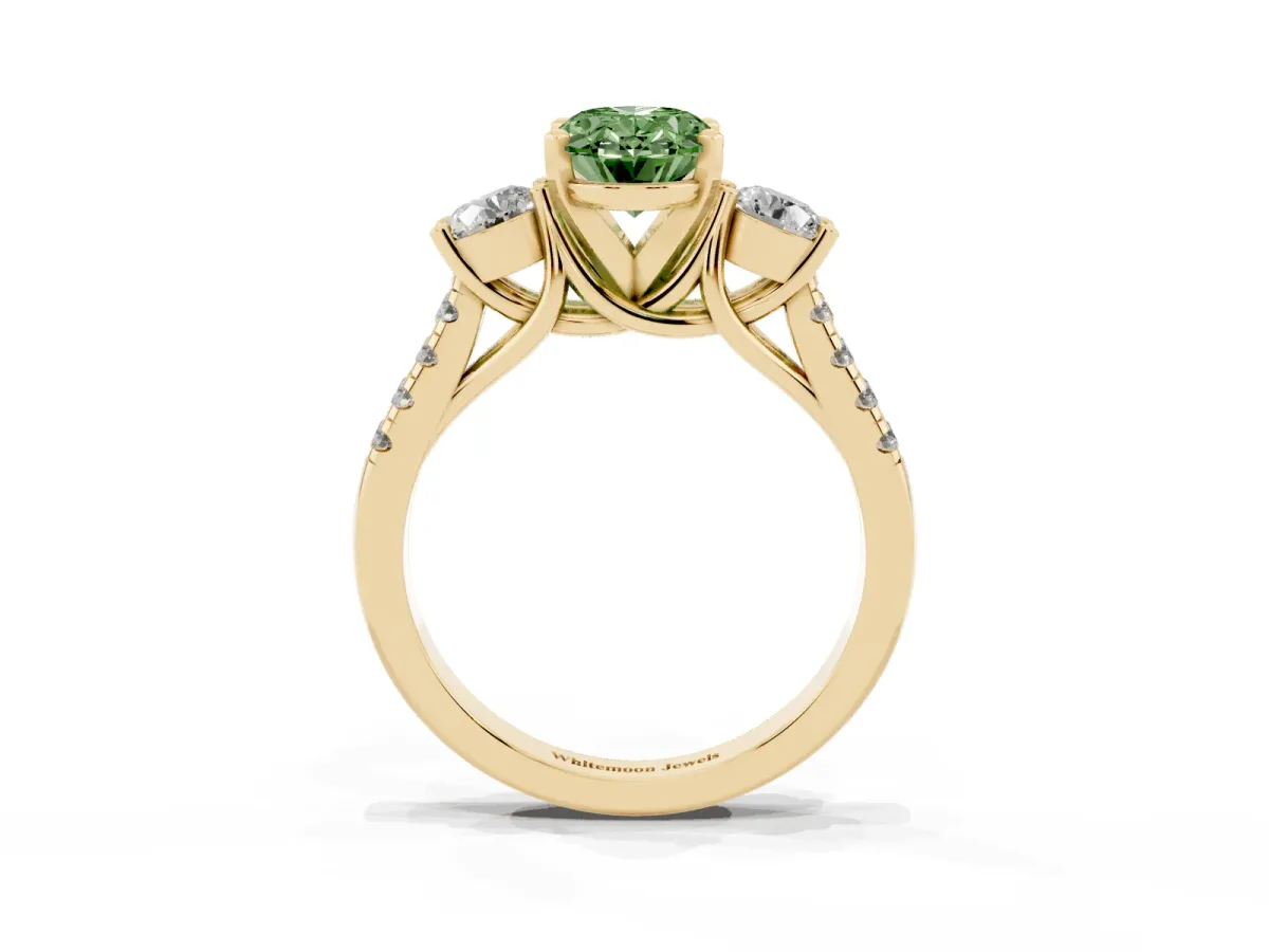 Fancy Green Three-Stone Oval Cut Diamond Pavé Band with Four-Prong Setting Yellow gold