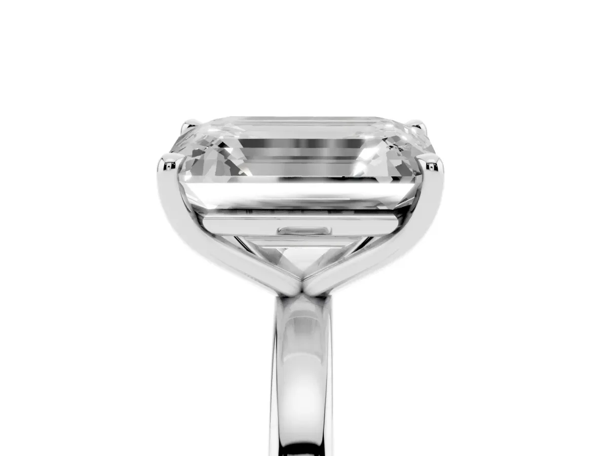 Pear Cut and Emerald Cut Toi Moi Ring with Prong Setting Platinum