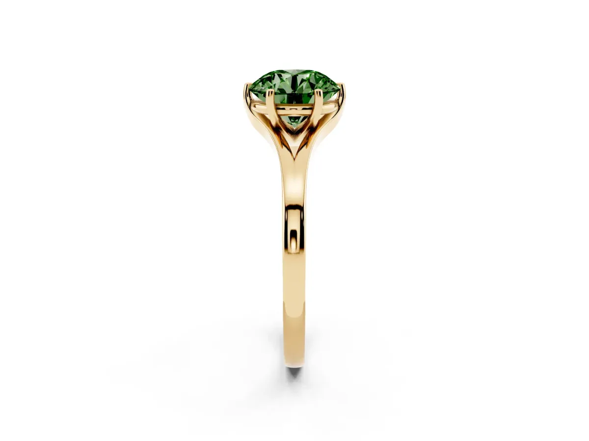 Fancy Green Round Cut Solitaire Diamond Ring with Six-Prong Setting and Tapered Band Yellow gold