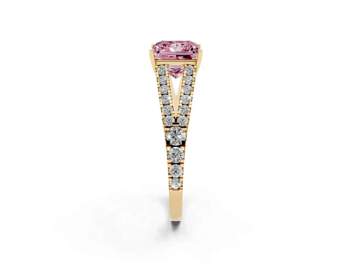 Fancy Pink Princess Cut Diamond Split Shank Engagement Ring with Round Pavé and Prong Setting Yellow gold