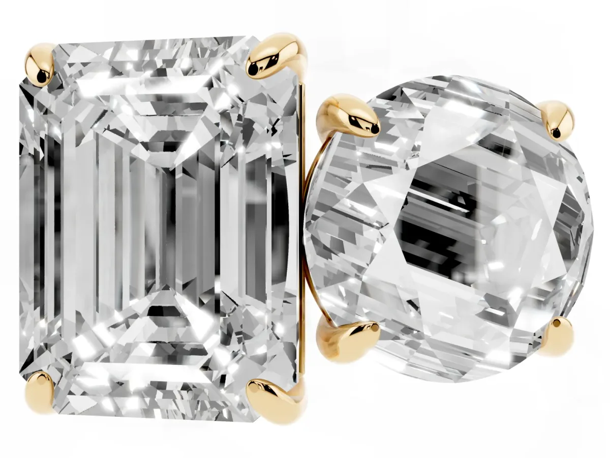 Round and Emerald Toi Moi Ring with Prong Setting and Plain Band Yellow gold