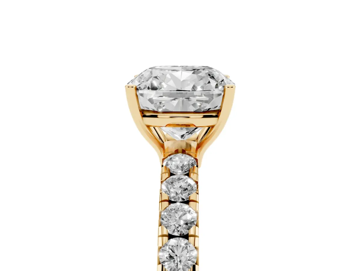 Cushion Cut Diamond Pavé Solitaire Engagement Ring with Four-Prong Setting Yellow gold