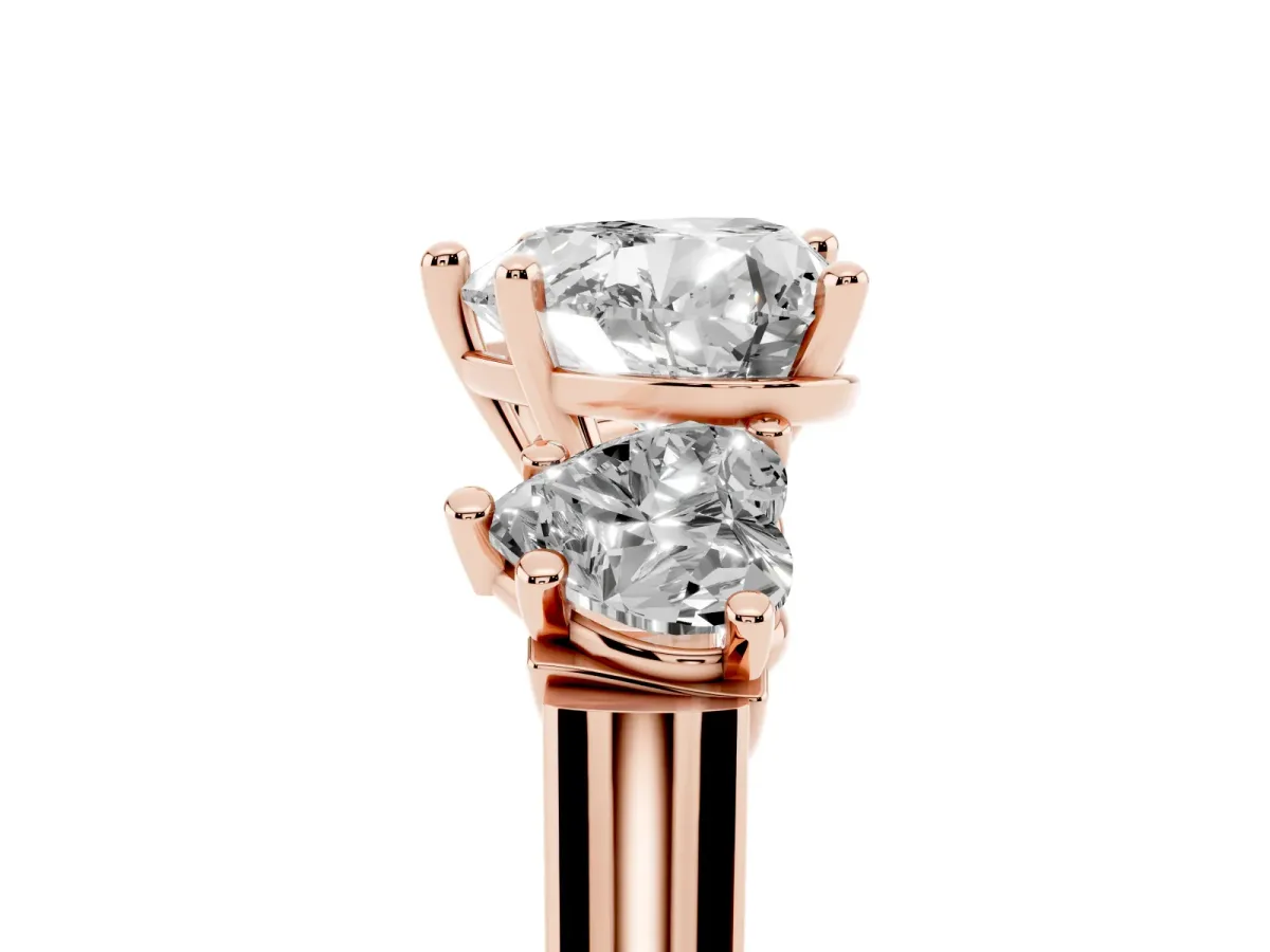 Three-Stone Heart Cut Brilliant Diamond Trellis Ring with Comfort Fit Band Rose gold