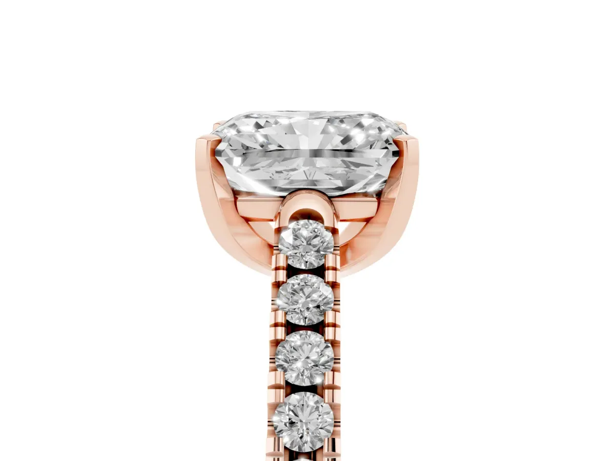 Radiant Cut Diamond Pavé Band Solitaire Ring with Prong Setting Rose gold