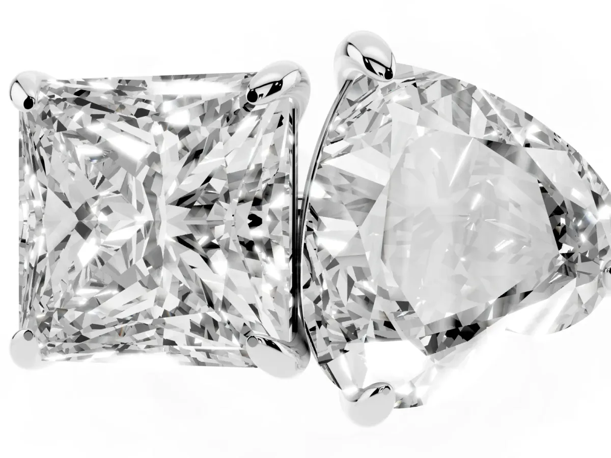 Heart and Princess Toi Moi Ring with Prong Setting and Pave Band Platinum