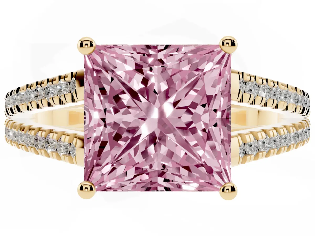 Fancy Pink Princess Cut Diamond Solitaire Engagement Ring with Split Shank Pavé Band Yellow gold