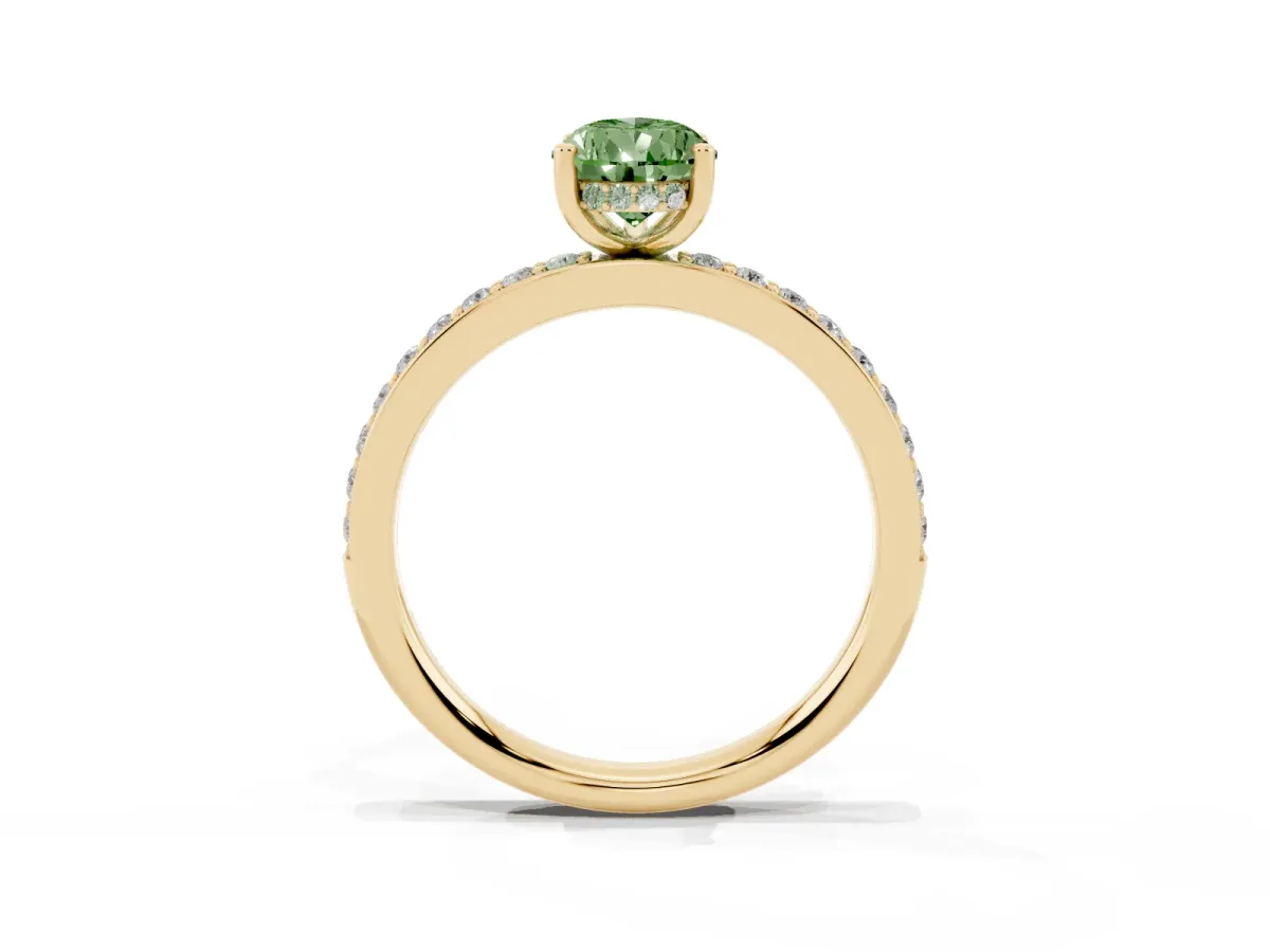 Fancy Green Pear Cut Cut Diamond Pavé Band Ring with Four-Prong Setting Yellow gold