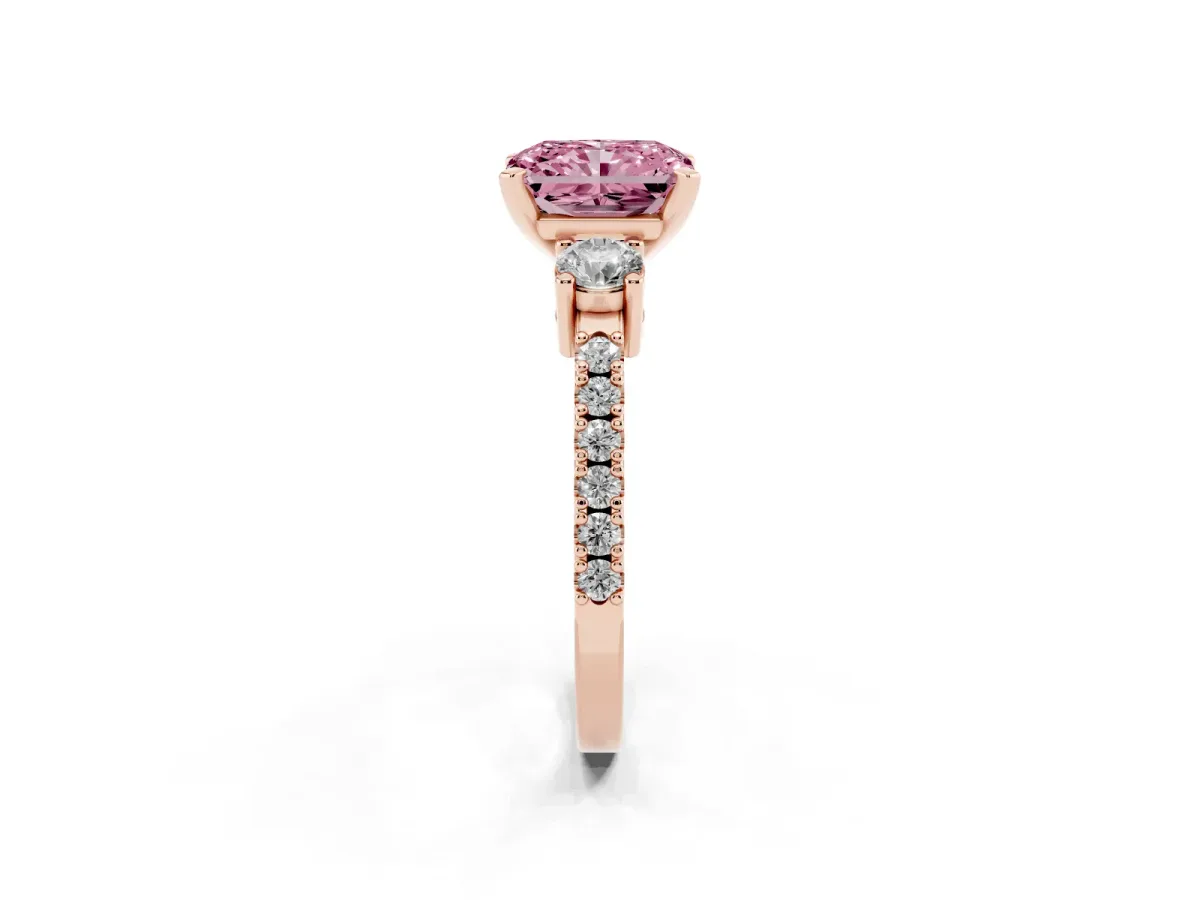 Fancy Pink Radiant Cut Three-Stone Diamond Pavé Band with Prong Setting Rose gold