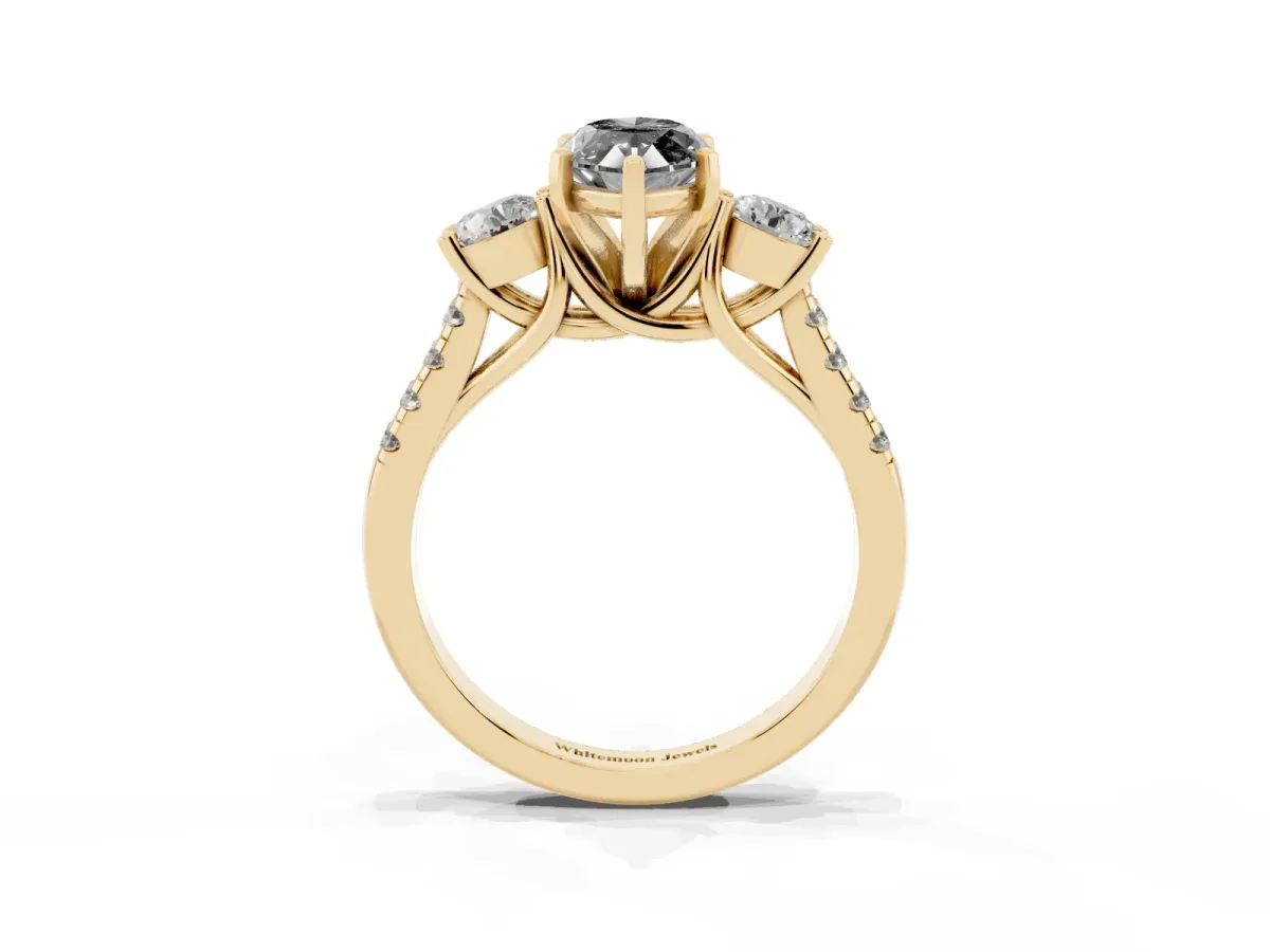 Fancy Black Three-Stone Marquise Cut Diamond Pavé Band with Four-Prong Setting Yellow gold