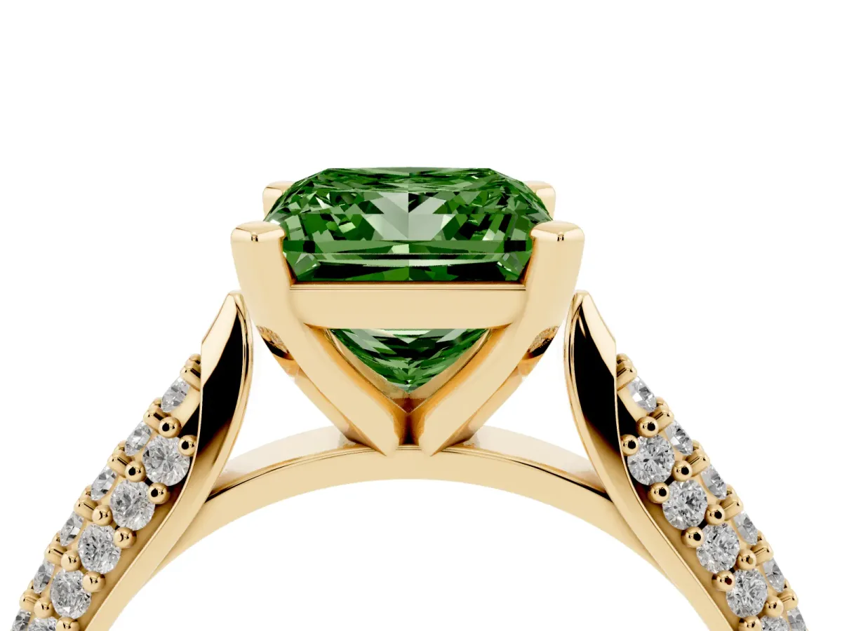 Fancy Green Princess Cut Diamond Solitaire Engagement Ring with Multi-Row Round Pavé Band and Prong Setting Yellow gold