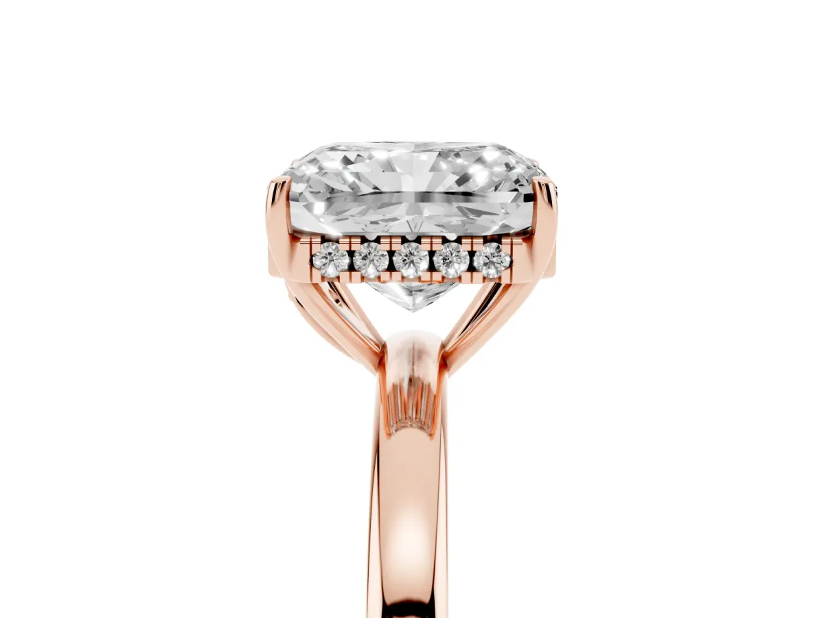 Radiant Cut Solitaire Diamond Ring with Prong Setting and Plain Band Rose gold