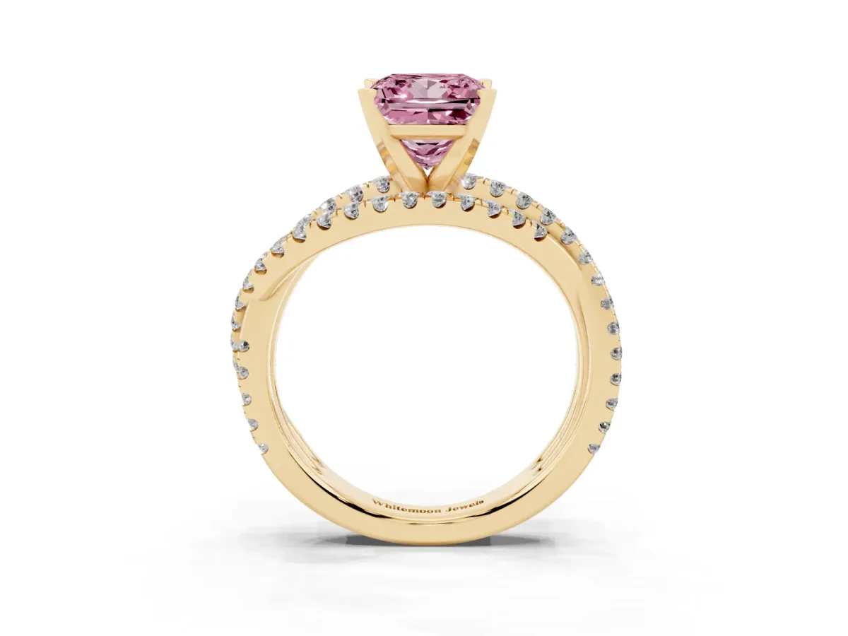 Fancy Pink Princess Cut Solitaire Twist Band with Pavé Setting and Four-Prong Setting Yellow gold