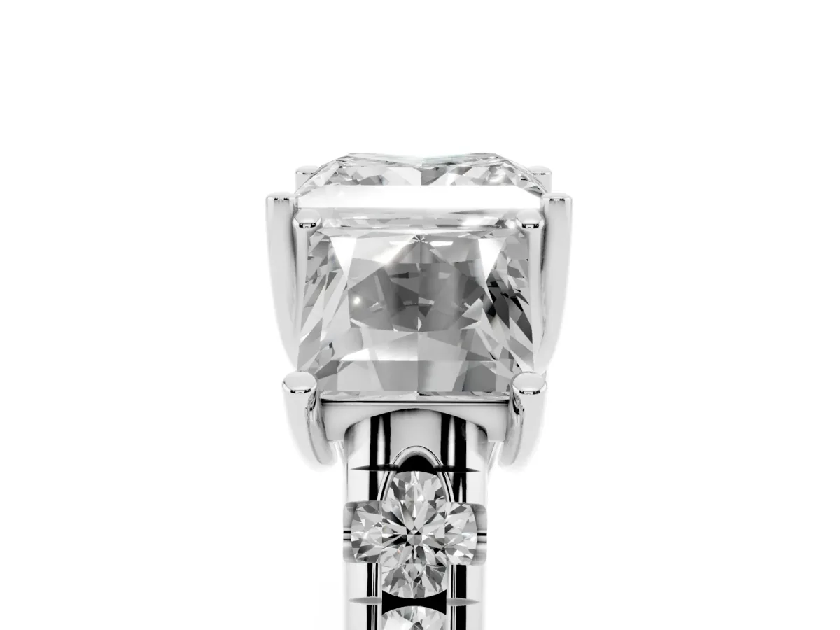 Three-Stone Princess Cut Diamond Pavé Band with Prong Setting Silver