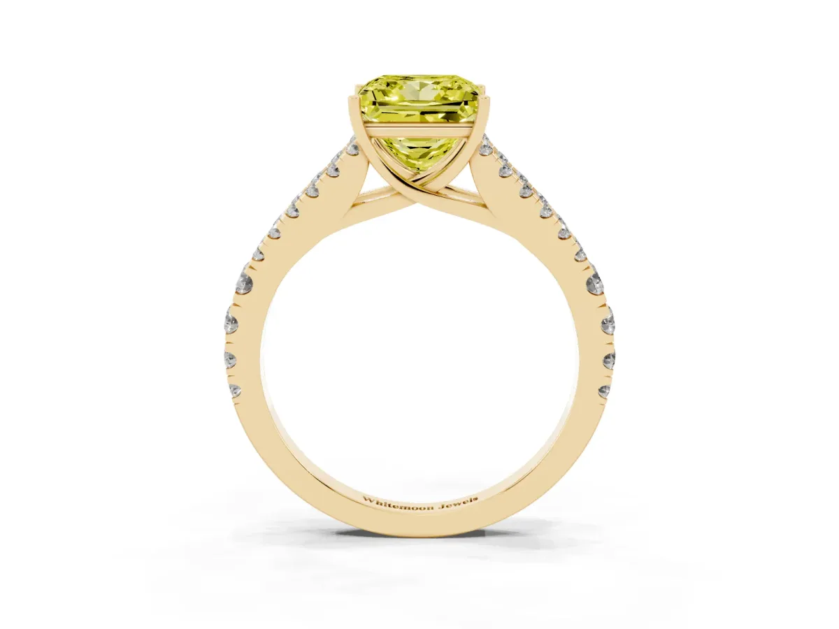 Fancy Yellow Princess Cut Diamond Split Shank Engagement Ring with Round Pavé and Prong Setting Yellow gold