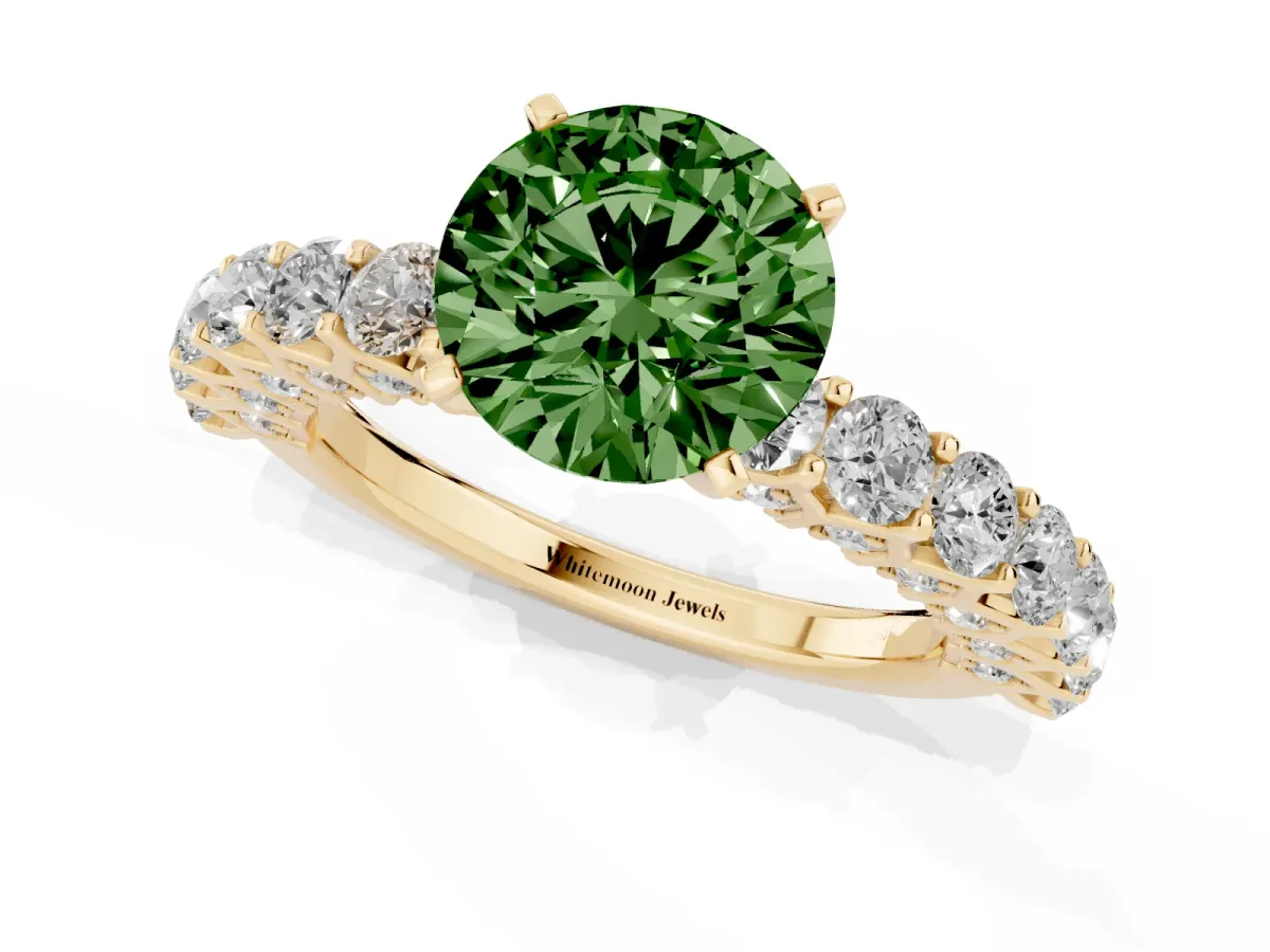 Fancy Green Round Cut Diamond Solitaire Ring with Shared Prong Pavé Band and Four-Prong Setting Yellow gold
