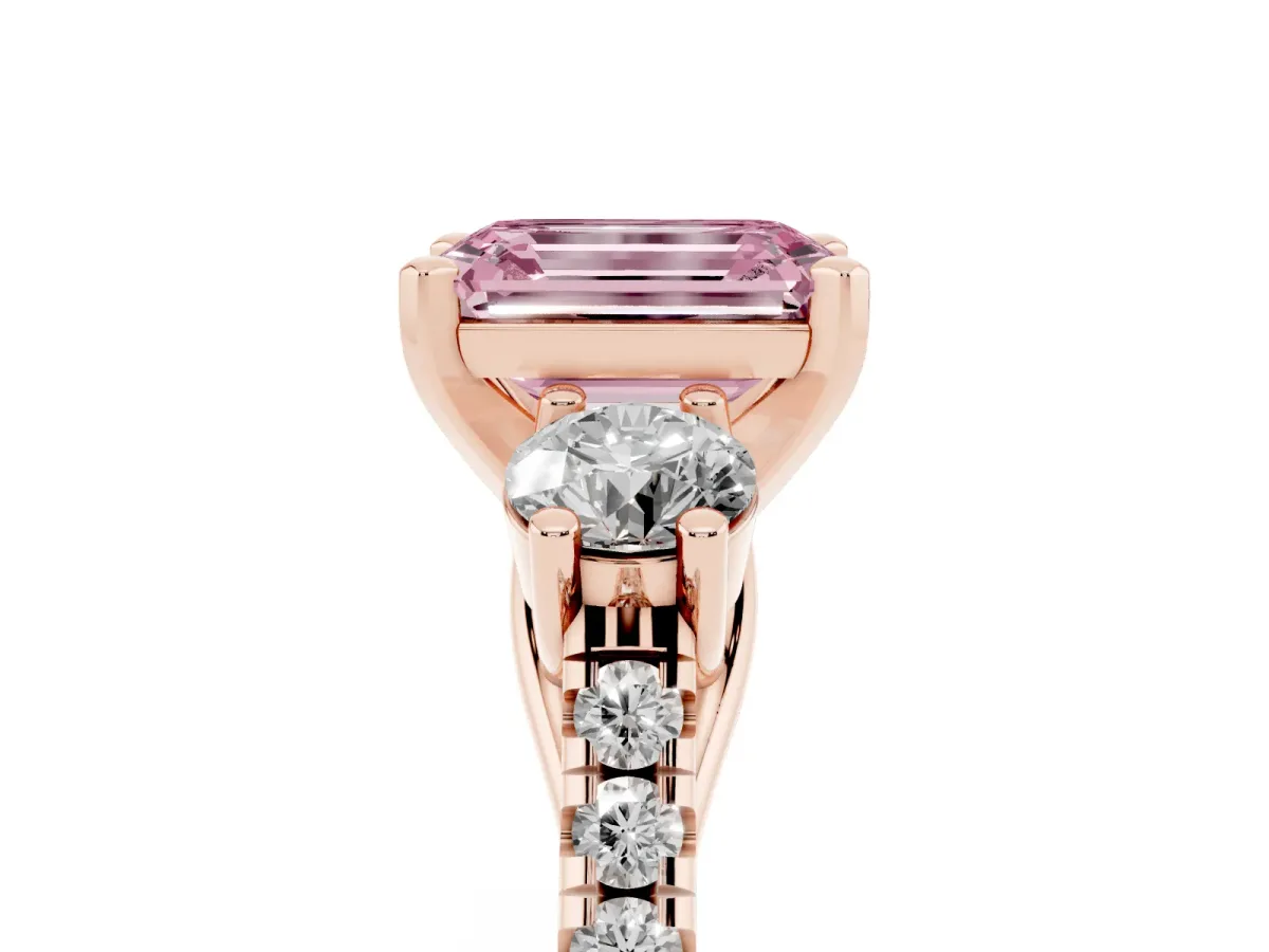 Fancy Pink Three-Stone Emerald Cut Diamond Pavé Band with Four-Prong Setting Rose gold