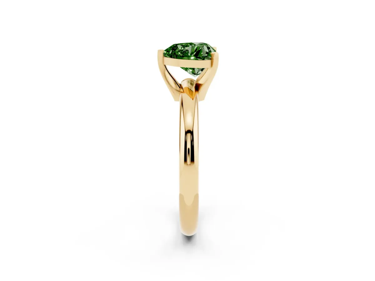 Fancy Green Heart Cut Diamond Solitaire Engagement Ring with Round Band and Four-Prong Setting Yellow gold