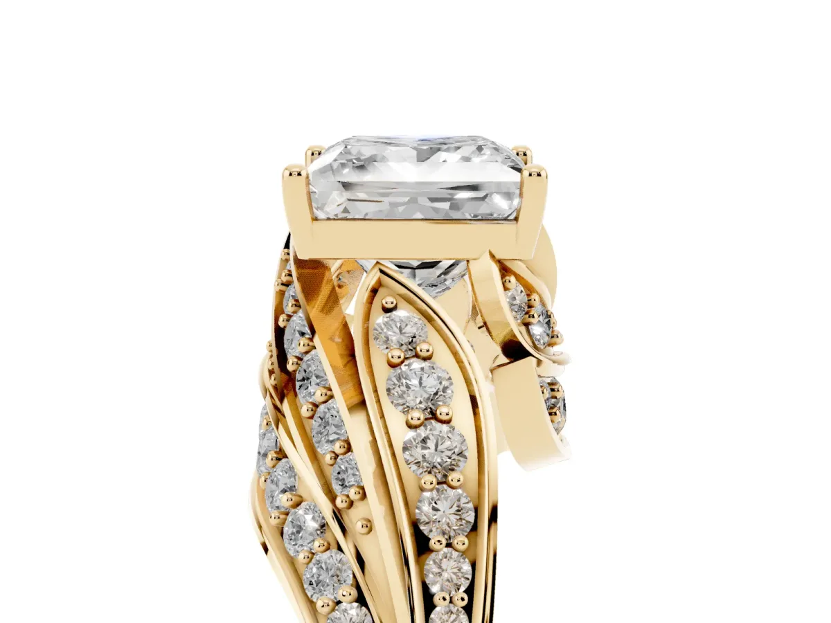 Princess Cut Diamond Solitaire Ring with Prong Setting and Twisted Pavé Band Yellow gold