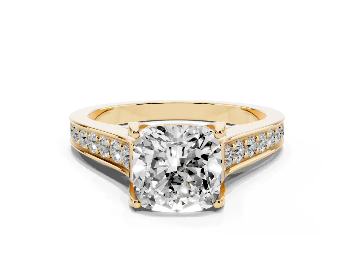 Cushion Cut Brilliant Cut Diamond Engagement Ring with Pavé Band and Four-Prong Setting Yellow gold