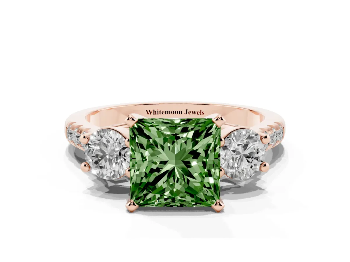 Fancy Green Three-Stone Princess Cut Diamond Pavé Band with Four-Prong Setting Rose gold