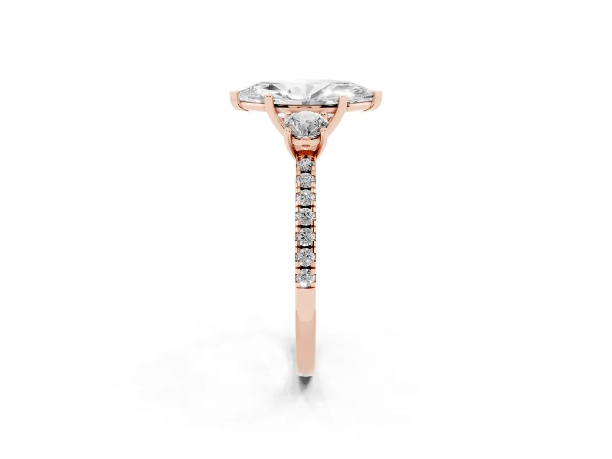 Three-Stone Marquise Cut Cut Diamond Pavé Band with Prong Setting Rose gold