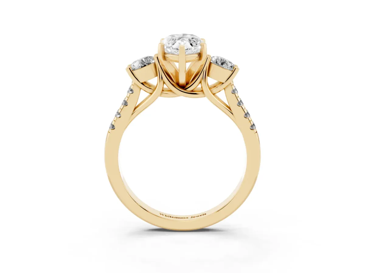 Three-Stone Marquise Cut Diamond Pavé Band with Four-Prong Setting Yellow gold