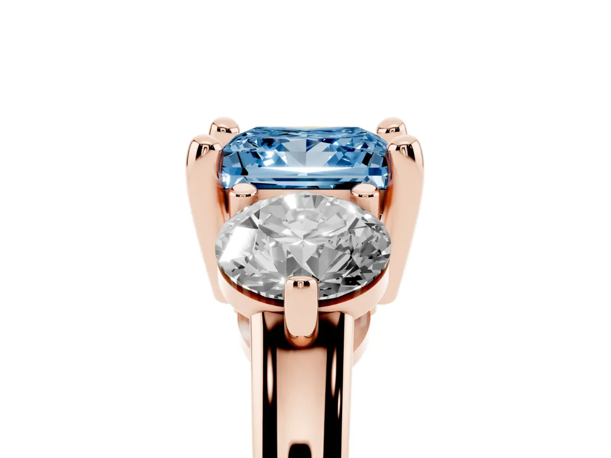 Fancy Blue Three-Stone Princess Cut Brilliant Cut Solitaire Ring with Prong Setting on a Classic Band Rose gold